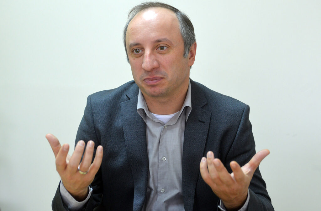 Тихомир Тошев, "КредитЦентър": Цената на кредитите не зависи от законите, а от пазара