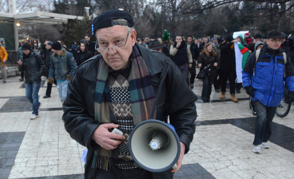 Янаки Ганчев на протест срещу монополите в държавата Янаки Ганчев на протест срещу монополите в държавата