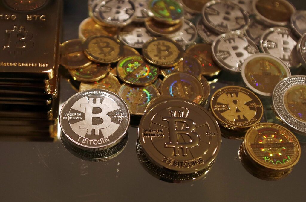Макар и конкурентите му да се увеличават, Bitcoin за момента запазва първото място при криптовалутите.