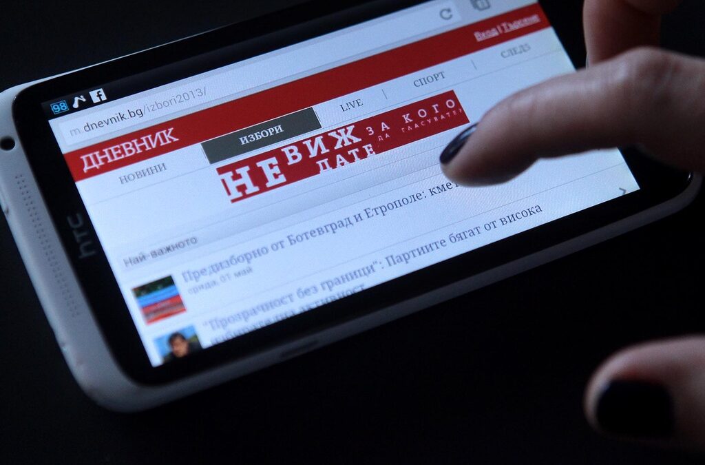 Най-коментираното през седмицата в "Дневник": От протестите в Москва до Костов и Борисов Най-коментираното през седмицата в "Дневник": От протестите в Москва до Костов и Борисов