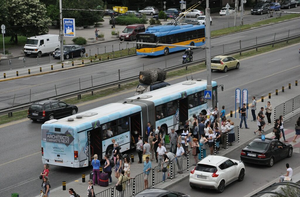 Столичната община ще се презастрахова със заем, за да има нови автобуси