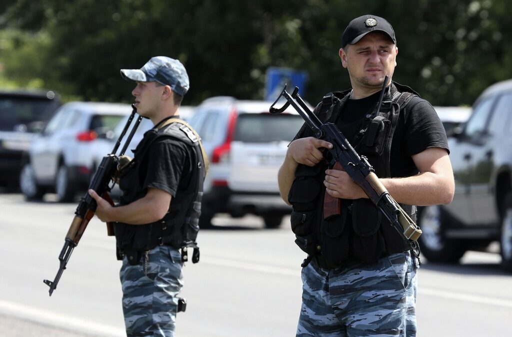 Въоръжени сепаратисти в региона на Донецк, Украйна