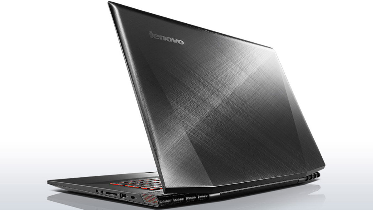 Lenovo пусна на пазара 17-инчов лаптоп за геймъри