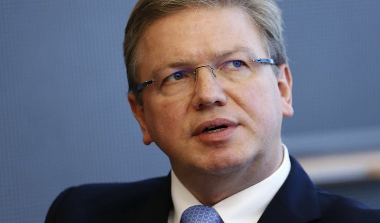 Еврокомисар Фюле: Москва живее в паралелна вселена Еврокомисар Фюле: Москва живее в паралелна вселена