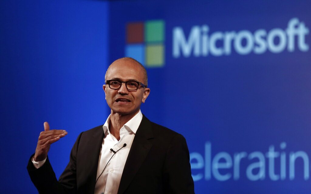 Според изпълнителния директор на Microsoft Сатя Надела, Windows 10 ще бъде най-всеобхватната версия на платформата.