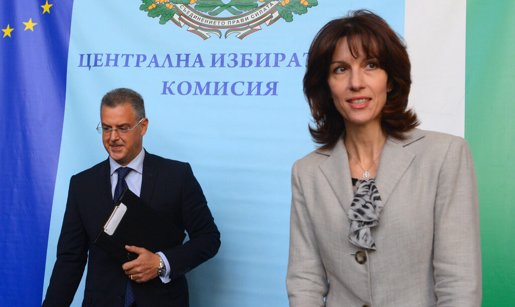 Камелия Нейкова
