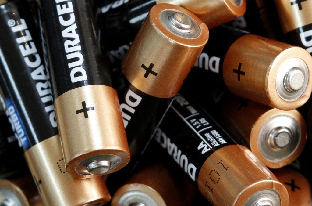 Уорън Бъфет купува батериите Duracell Уорън Бъфет купува батериите Duracell