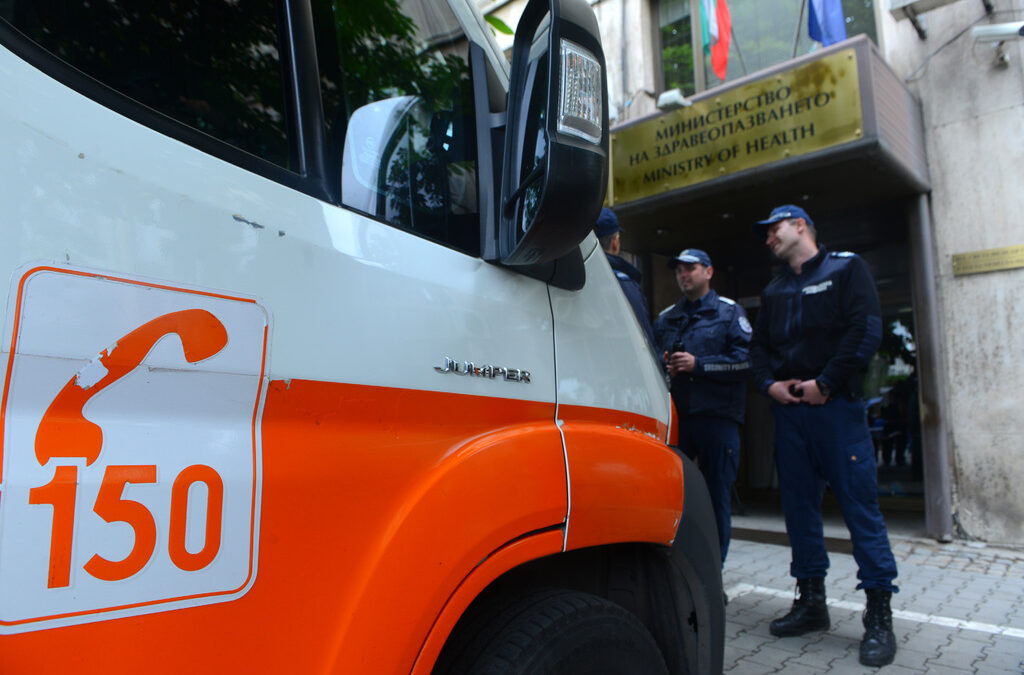 Роми да карат линейките, предлага тяхно сдружение