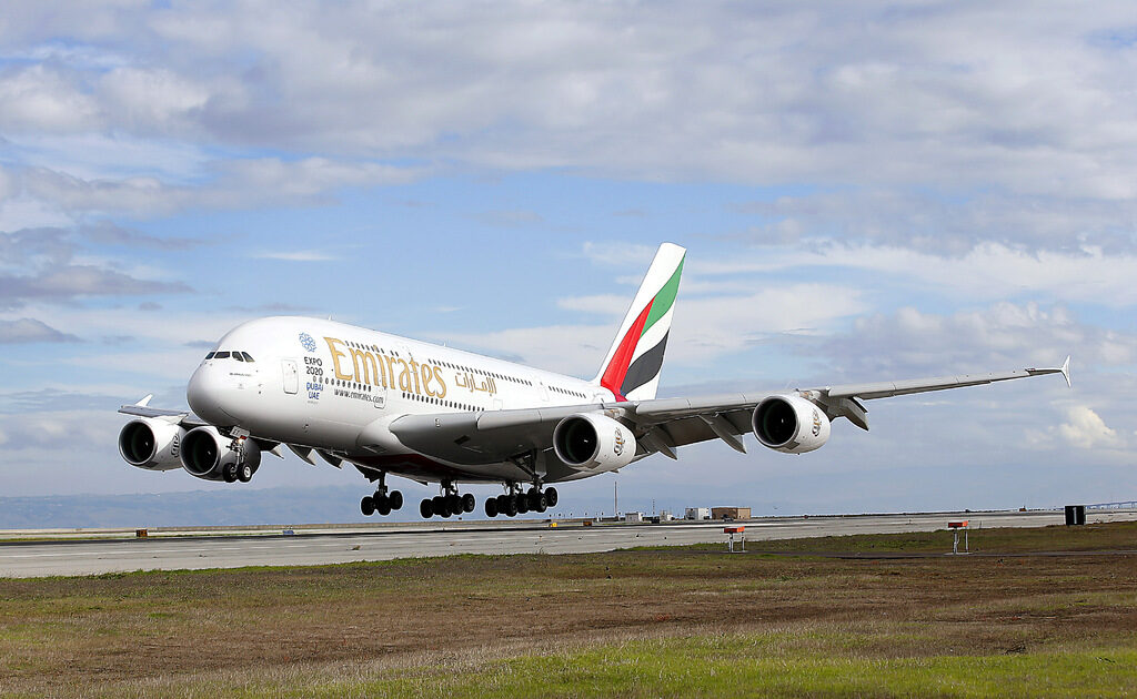 Emirates направи над 40% от общия обем поръчки за А380 Emirates направи над 40% от общия обем поръчки за А380