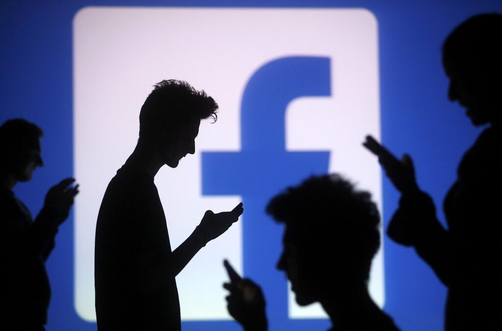 Защо София стана "Красно село" във Facebook
