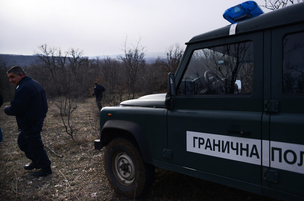 Подобрява се състоянието на пострадалите гранични полицаи