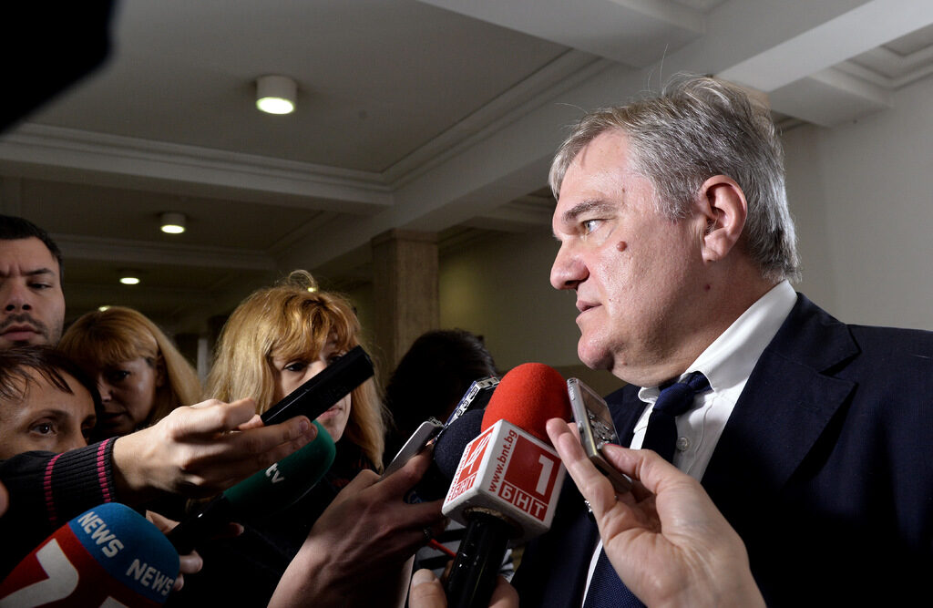 Румен Петков: Трябва да се разсекрети разработката за подслушване на протестиращите