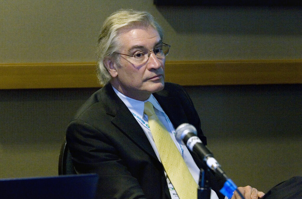 Джероум Глен е основател на организацията Millennium Project. Джероум Глен е основател на организацията Millennium Project.