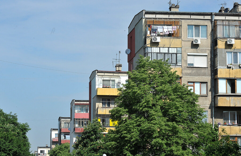 Пет важни стъпки преди да започне санирането