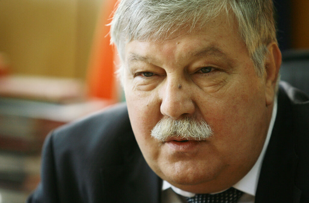 Борисов е поискал оставката на Стоян Тонев заради злоупотреби във ВМА (допълнена)
