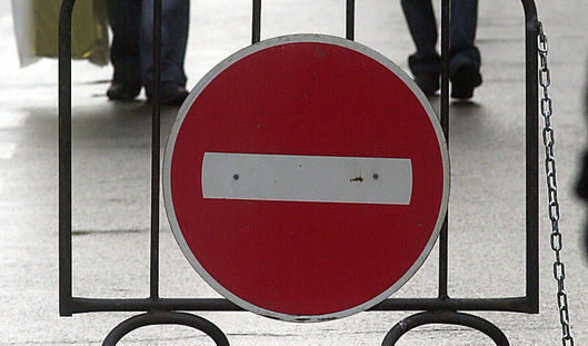 Протестиращи работници от "Терем" блокираха пътя Варна - Белослав