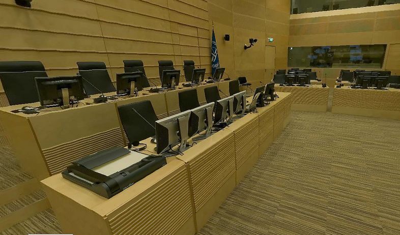 Украйна иска съдът в Хага да разследва престъпления в Крим и Донбас