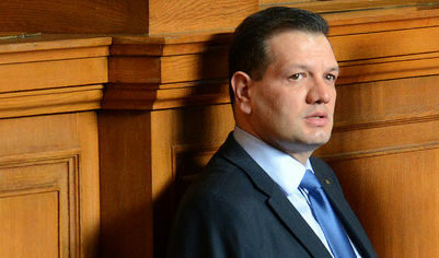 Петър Славов Петър Славов
