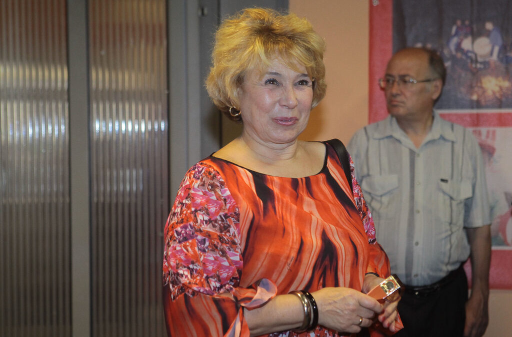 Емилия Масларова