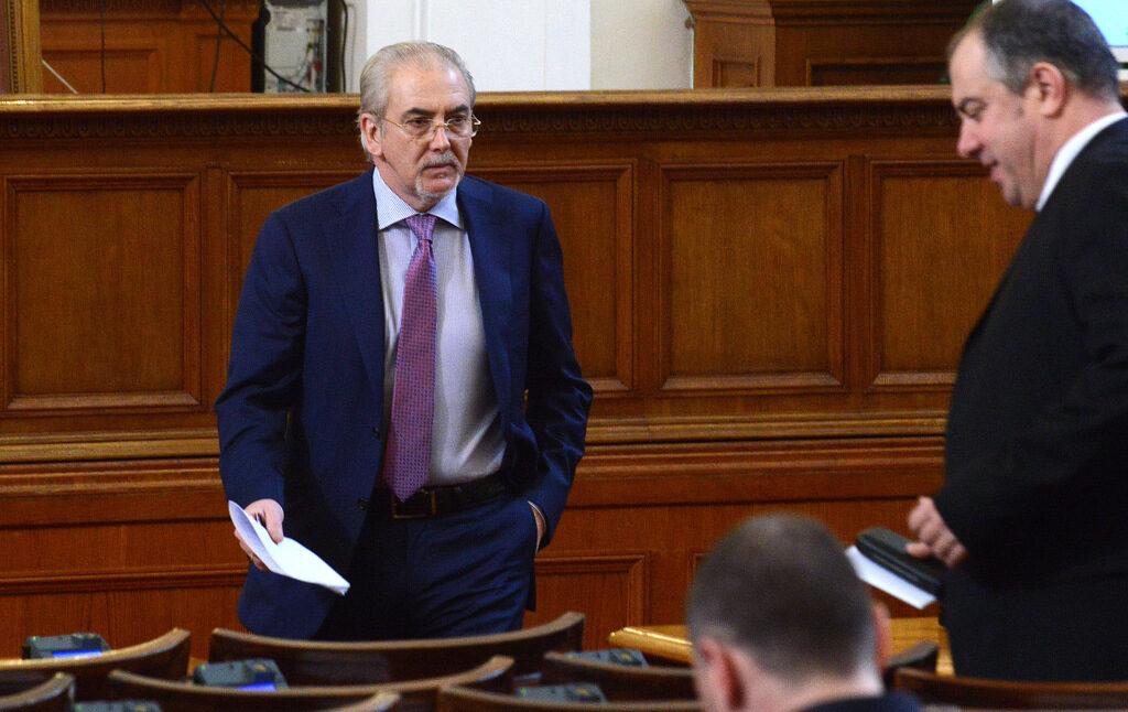 Лютви Местан
