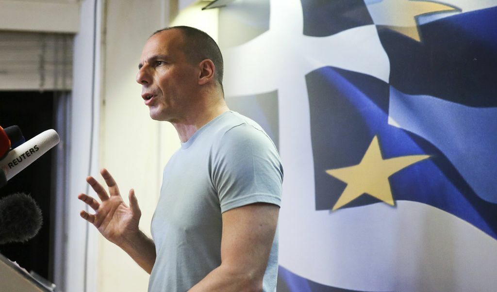 Виц на деня: След като Гърция няма финанси, няма нужда и от...