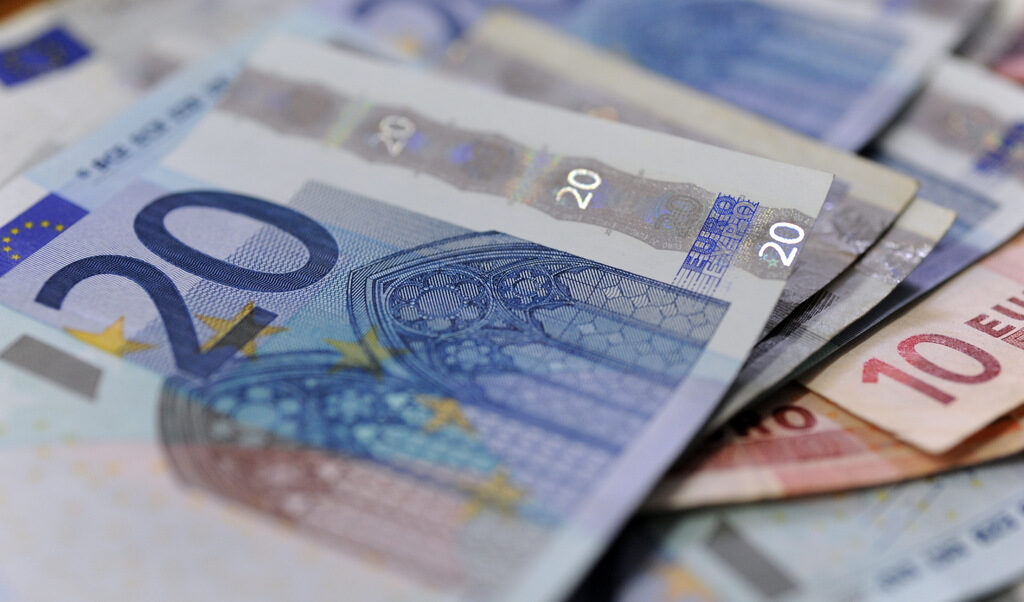 Преките чуждестранни инвестиции са намалели с 5.9% през 2014 г.
