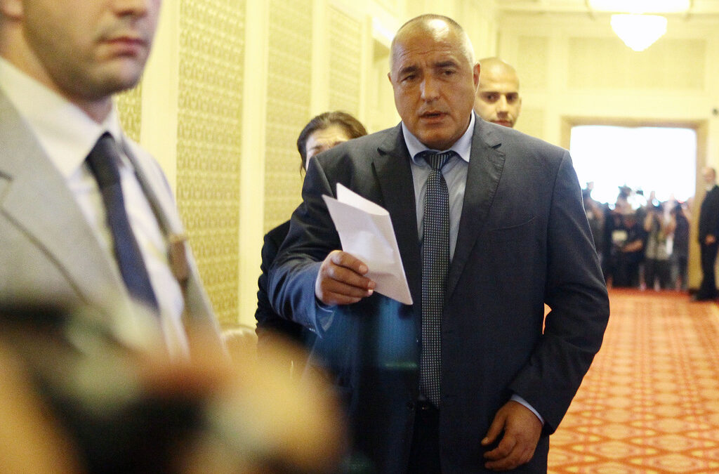 Бойко Борисов присъства на председателския съвет преди първото за седмицата заседание. Бойко Борисов присъства на председателския съвет преди първото за седмицата заседание.