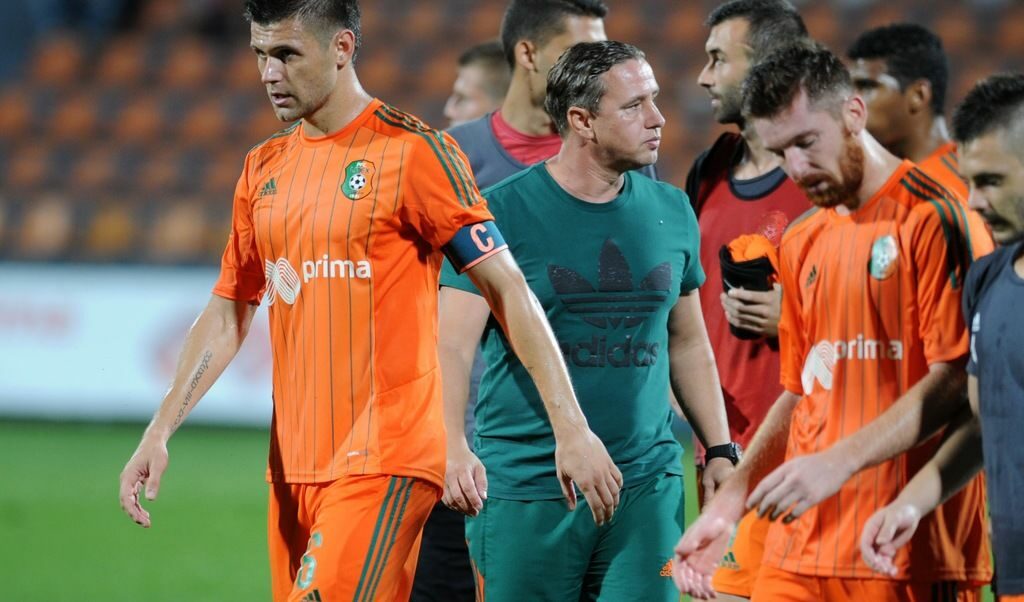 Според Регекампф червеният картон на Страхил Попов е бил пресилен