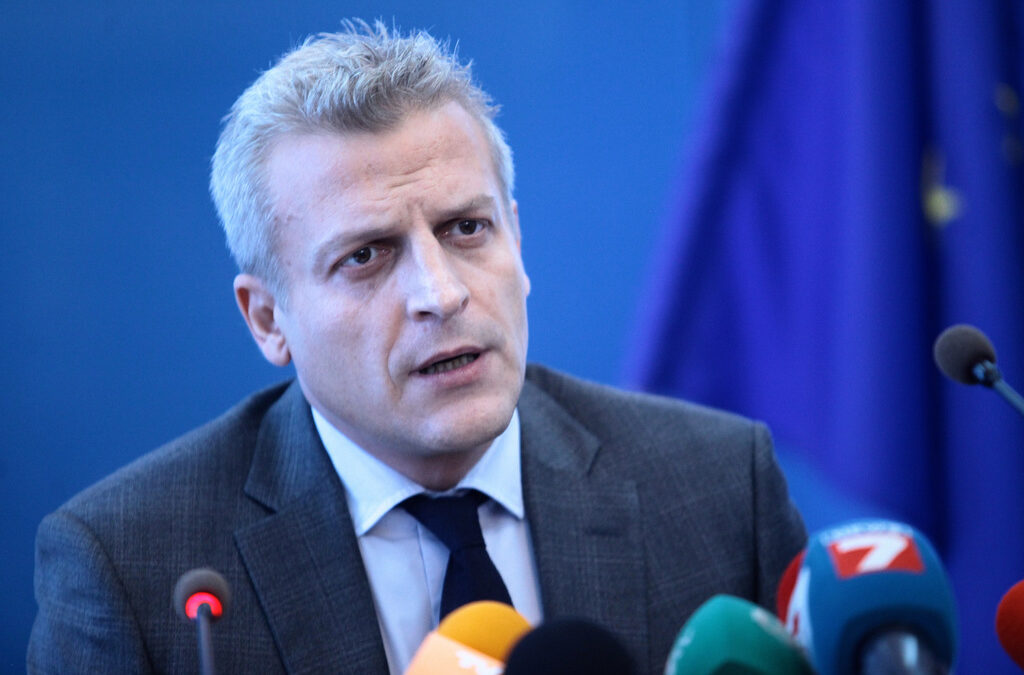 Петър Москов, министър на здравеопазването