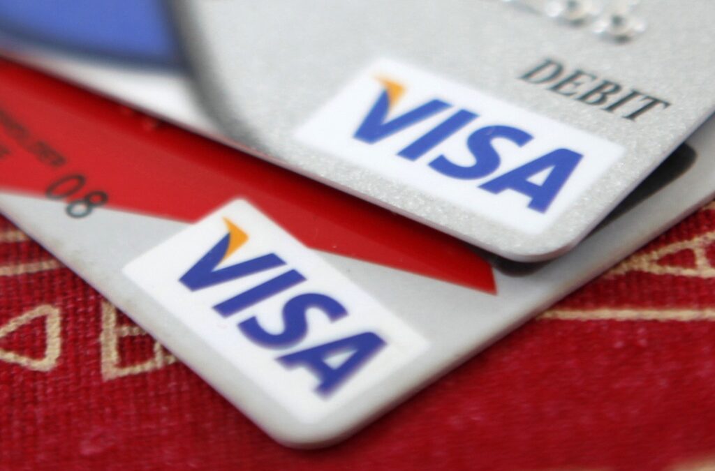 Visa купува Visa Europe за над €21 млрд.