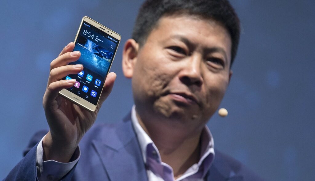 Изпълнителният директор на Huawei Ричард Иу.