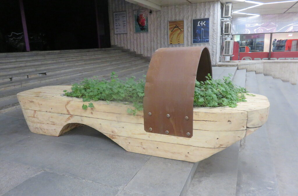 Налъмите цъфнаха, сега ще чакаме ... морето да се подкваси. :)