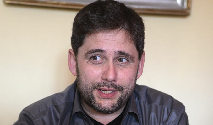 Кристиан Таков