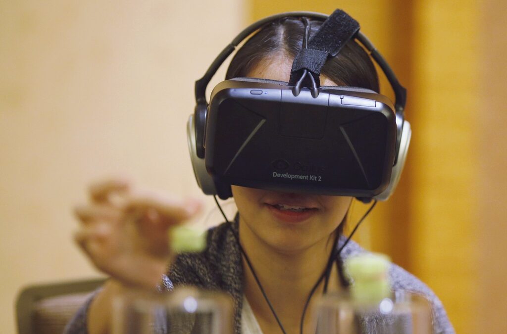 Очилата за виртуална реалност Oculus Rift ще струват 700 евро