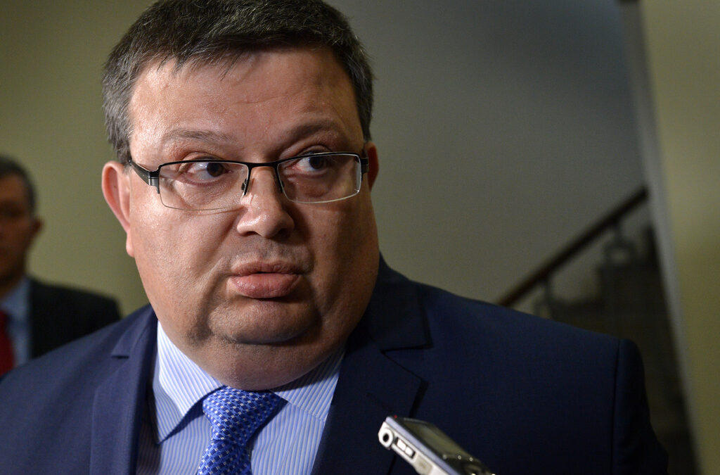 Цацаров ще следи лично разследването на убийството във Враца