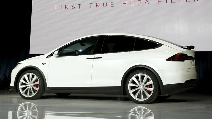 Tesla Motors е сред компаниите, които участват в инициативата.