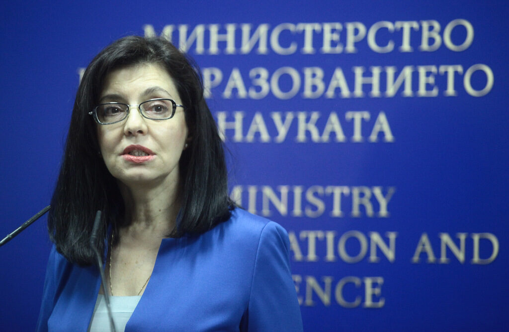 Меглена Кунева, министър на образованието и науката