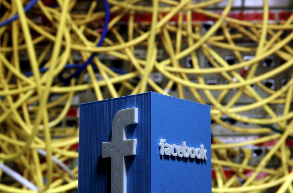 Facebook основа консорциум с телекоми за развитието на 5G мрежи Facebook основа консорциум с телекоми за развитието на 5G мрежи