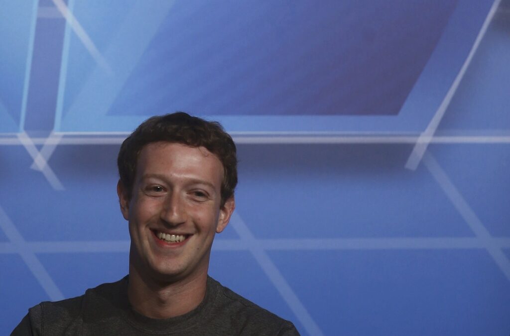 Facebook плаща на медии да използват стрийминг платформата й