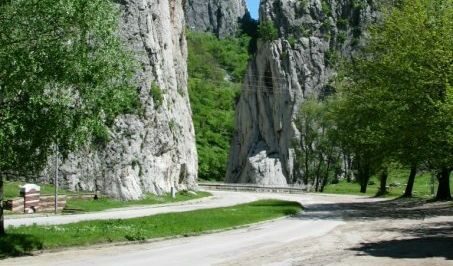 Снимката е архивна