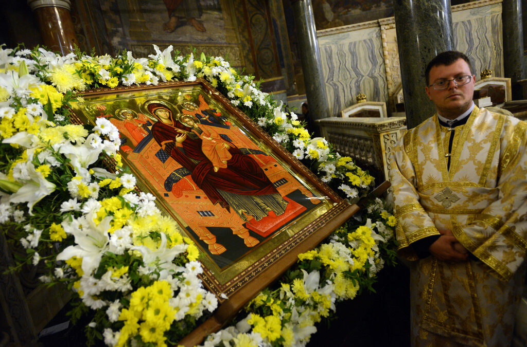 Заради чудотворната икона храмът "Св. Александър Невски" ще е отворен цяла нощ