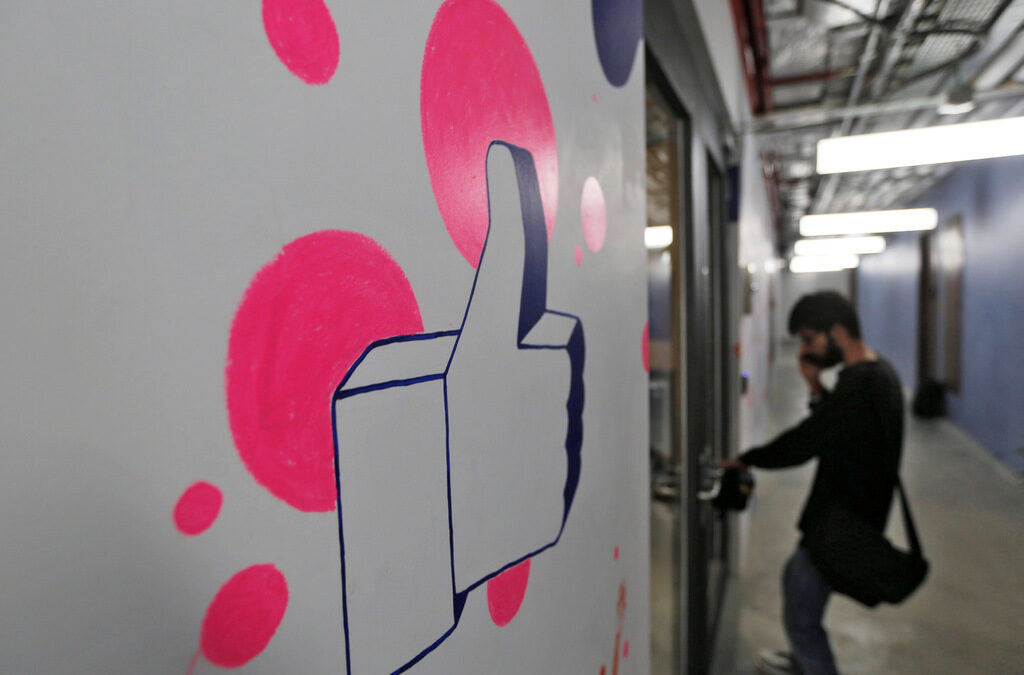 Facebook подготвя пълно криптиране на Messenger