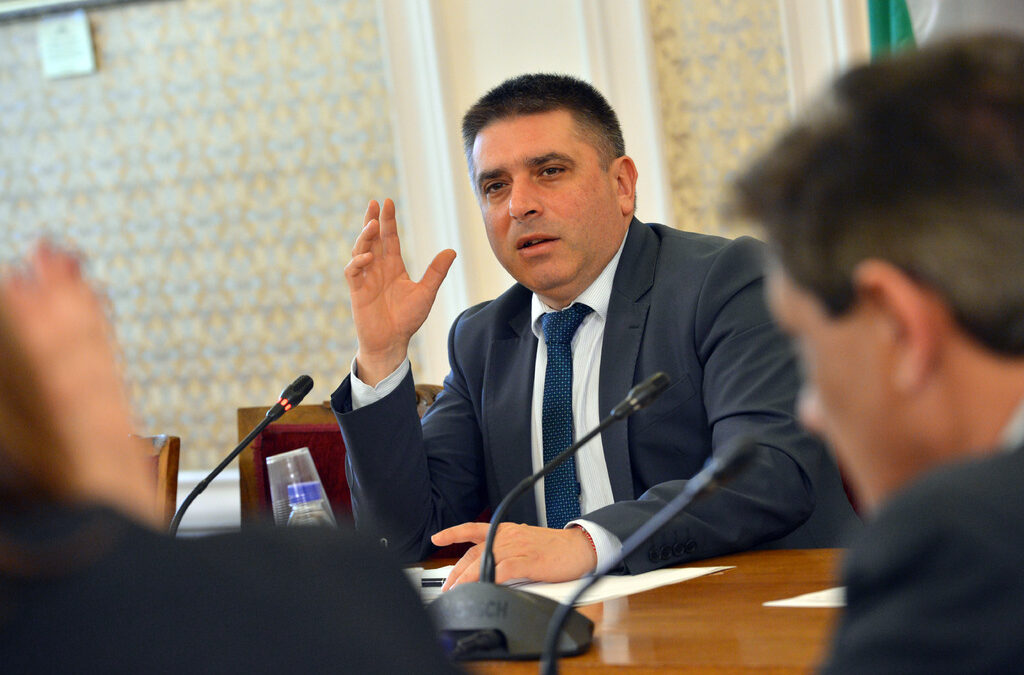 Председателят на правната парламентарна комисия Данаил Кирилов