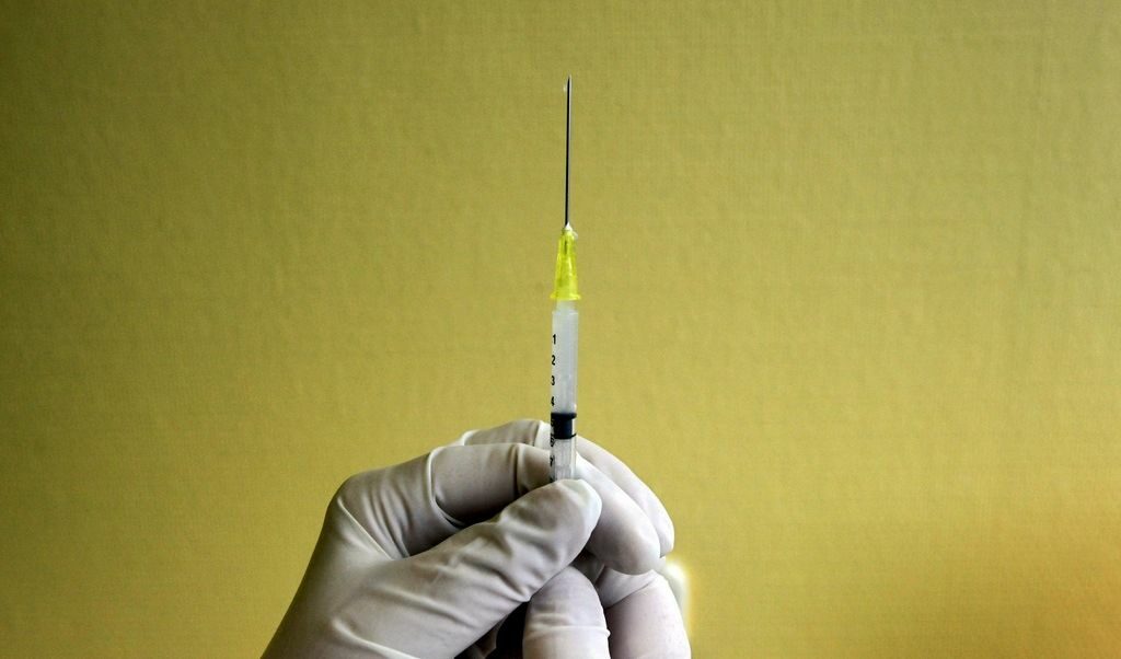 Учени изпробват ваксина срещу рак, подобна на Троянския кон