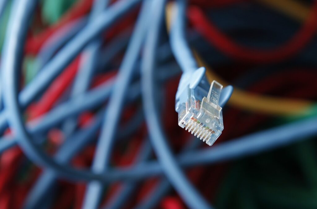Само 8.5% от потребителите по света имат широколентов интернет