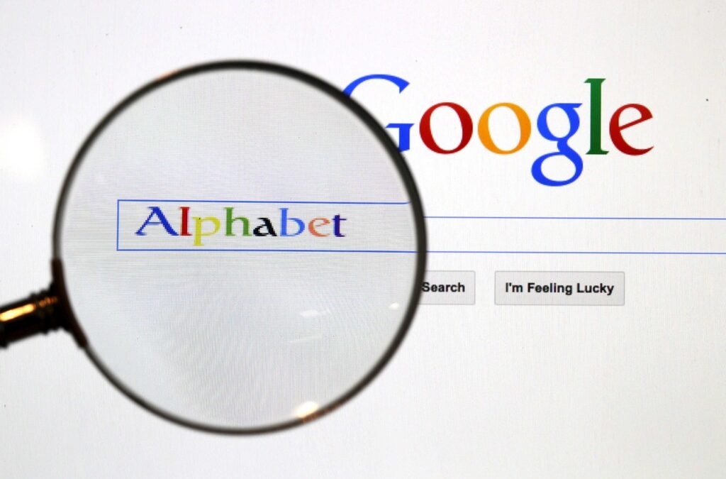 Резултатите на Google надскочиха очакванията и се повишиха с 24%