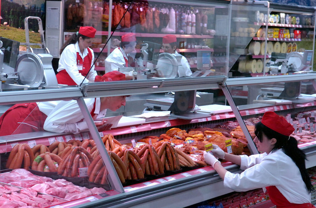 Започна проверка за нелоялна конкуренция на производителя на кренвирши "Аз ям" Започна проверка за нелоялна конкуренция на производителя на кренвирши "Аз ям"