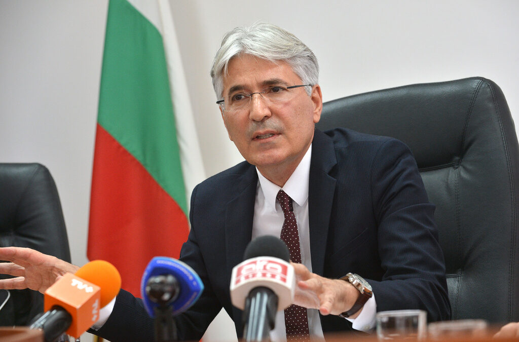 Петко Николов