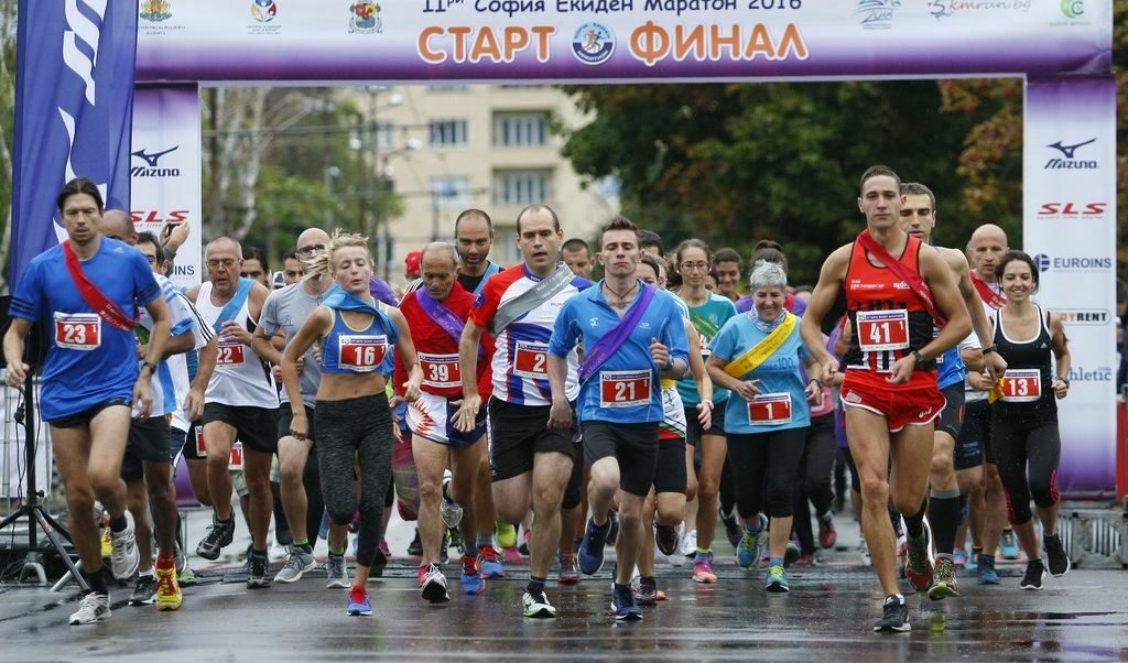 Team Compressport спечели щафетния маратон в София Team Compressport спечели щафетния маратон в София
