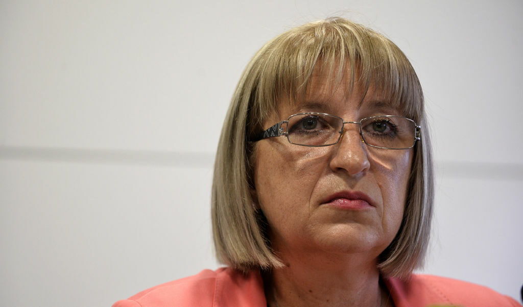 Чудеса от медиите: Цецка Цачева – родена за майка на нацията